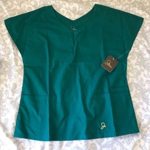 UNWORN Januu Scrub Top